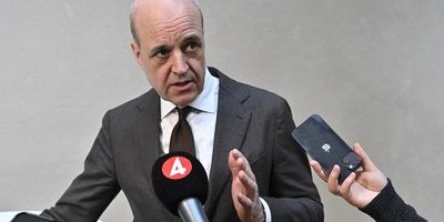 Avslöjar: Hel landsdel vill rösta bort Reinfeldt 