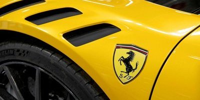 Ferrari prickar prognoser – aktien backar i förhandeln