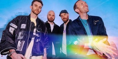 Coldplays krampaktiga flirt med ungdomen håller inte