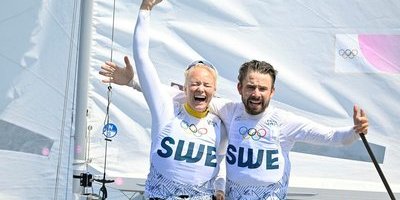 Ny svensk seglingsmedalj – OS-brons för Dahlberg och Karlsson i 470