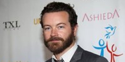 Skådespelaren Danny Masterson döms för två fall av våldtäkt 