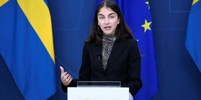 Inför COP16 – Romina Pourmokhtari kritisk till brister i Sveriges naturskydd