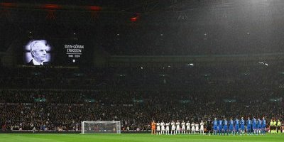 England i svarta sorgband för "Svennis" på Wembley: "En fantastisk person"