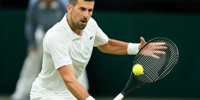 Djokovic klar för semi – möter italienare