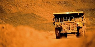 BHP överväger nytt jättebud på Anglo American