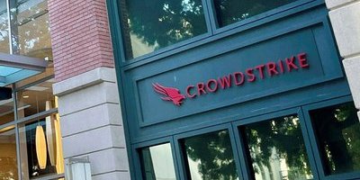 Flygbolag anlitar "juridikens Tiger Woods" – Crowdstrike rasar