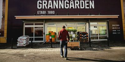 Granngården öppnar igen efter hackerattacken