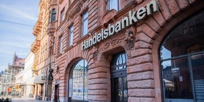 Moody's höjer Handelsbankens utsikter