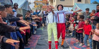 Kringresande cirkus får Gazas barn att skratta