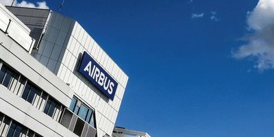 Airbus dyker efter sänkt prognos