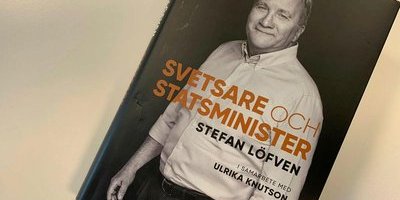 Löfven borde inte tala om andras makthunger