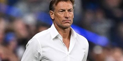 Hervé Renard vägrar svara om sitt eget utseende: "Avslöjar inte"