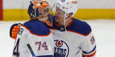 Edmonton en vinst från kvartsfinal i Stanley Cup