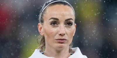 Kosovare Asllani: "Det är totalt efterblivet"