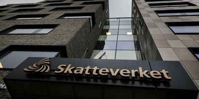 Intrum upptaxeras med 100 miljoner