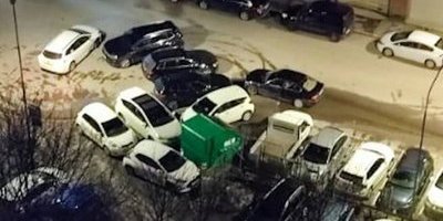 Moskén beklagar parkeringskaoset