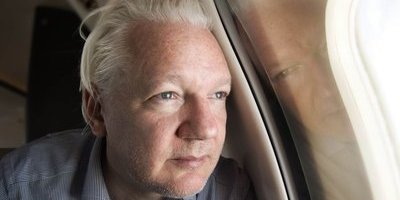 Assange snart fri – har landat i USA