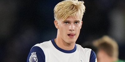 Tottenham varnar för fejkkonton om Lucas Bergvall