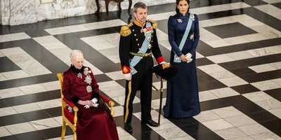 Nu ska Frederik bli kung av Danmark – följ historiska tronskiftet live