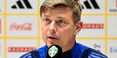 Jon Dahl Tomasson byter startelva – igen