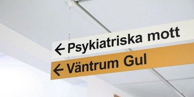 Region Östergötland säger upp vårdpersonal