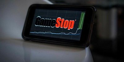 Gamestop får in miljardbelopp – rusar i förhandeln