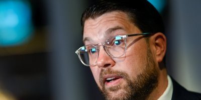 Åkesson till Dadgostar: "Kan inte du bara gå hem"