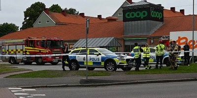 Kvinna och man gripna för bomb mot israeliskt företag 